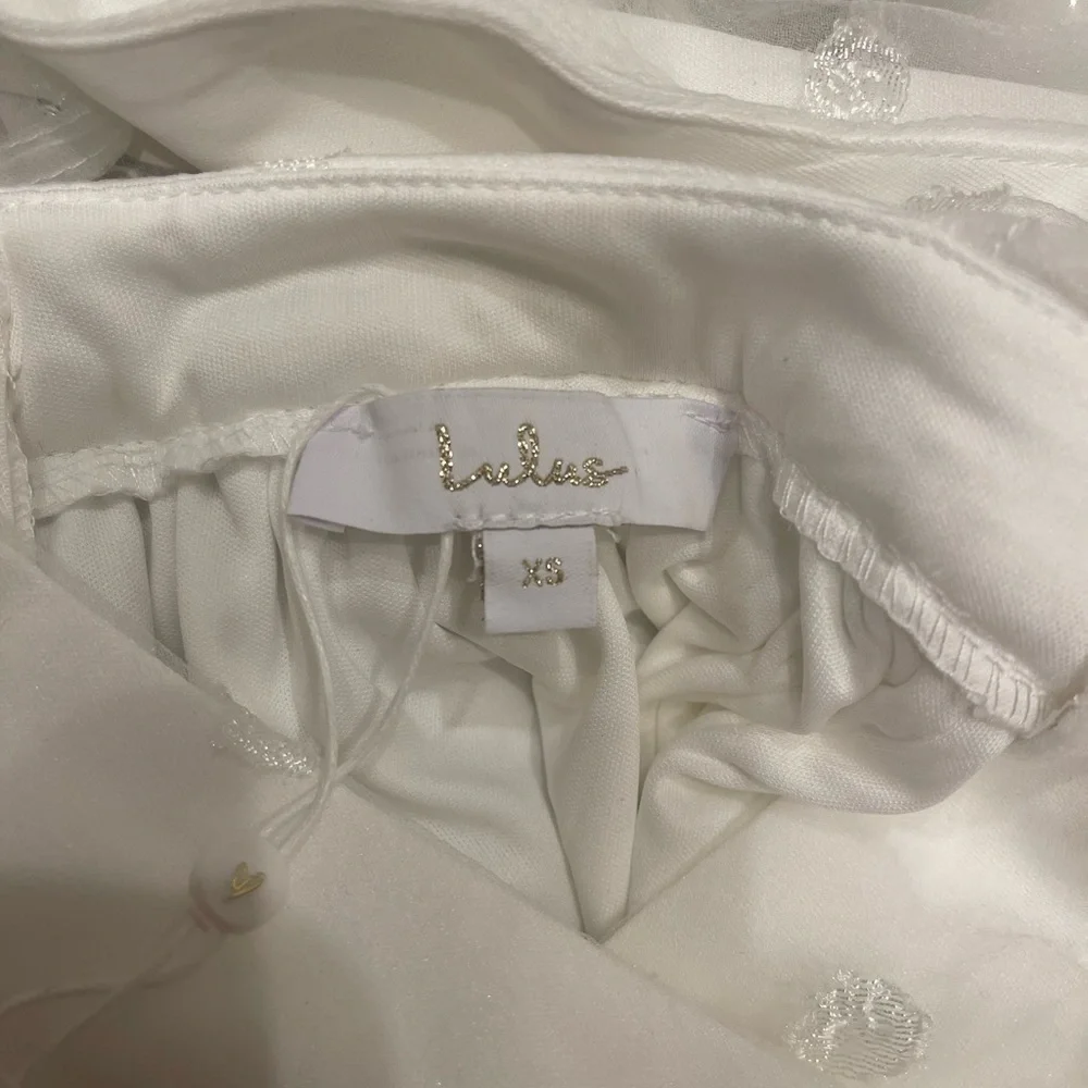 NWT Lulus Size XS White Maxi Dress